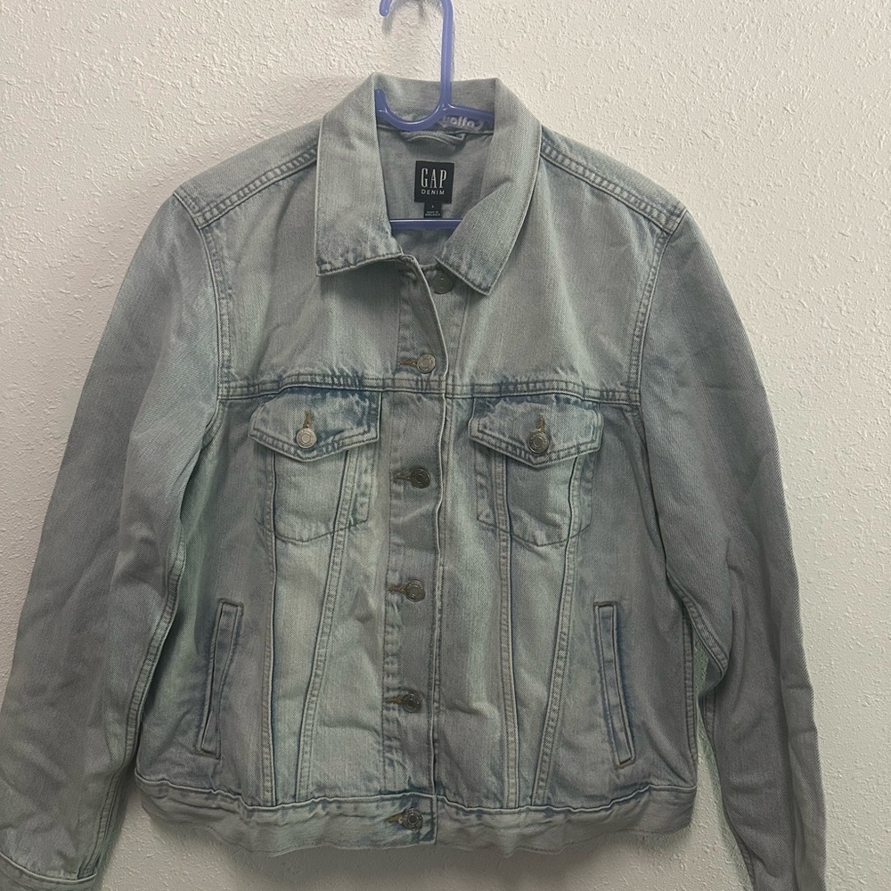 GAP Women's Faded Blue Jean Jacket
